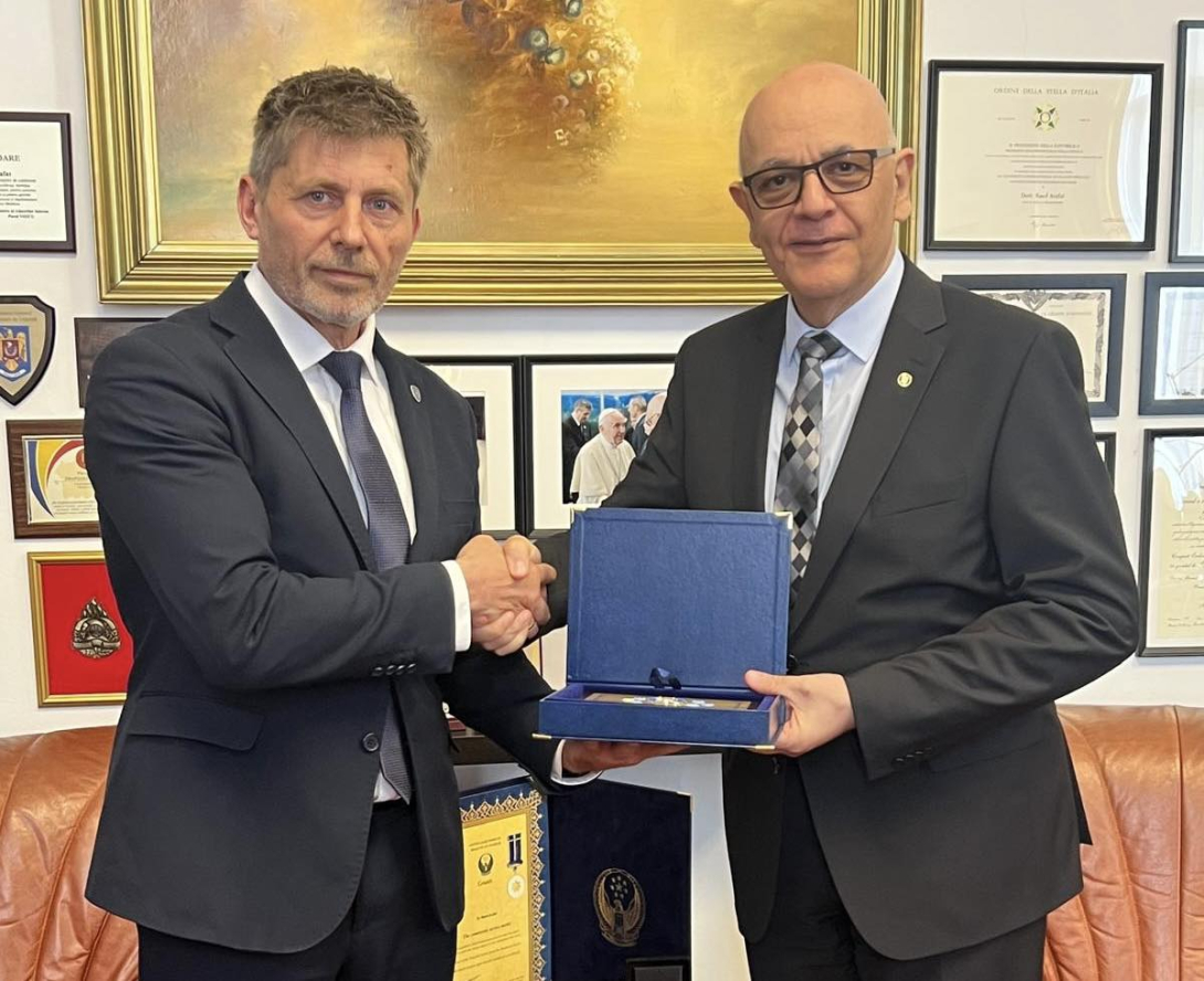 București